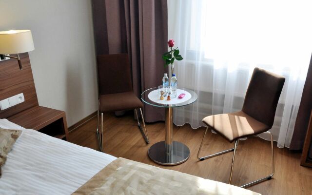 Hotel Topaz Poznań Centrum