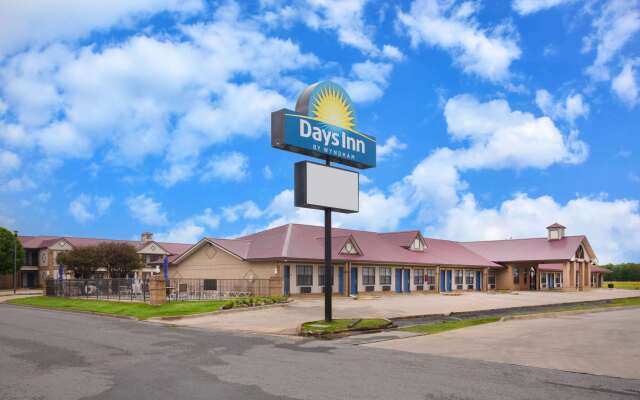 Days Inn by Wyndham Lonoke