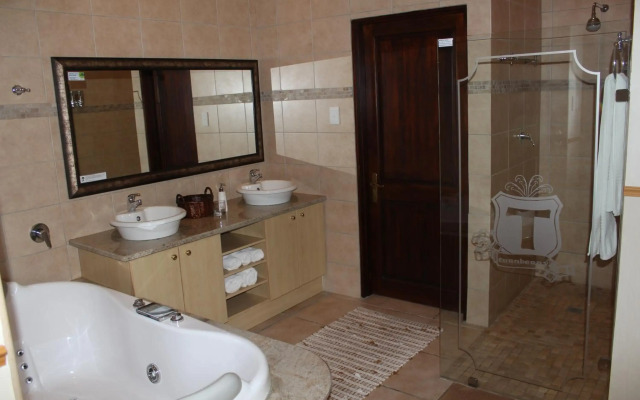 Turnberry Boutique Hotel