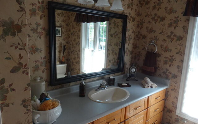 Tranquil Moments Bed & Breakfast