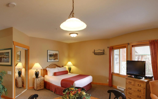 Lizard Creek Lodge
