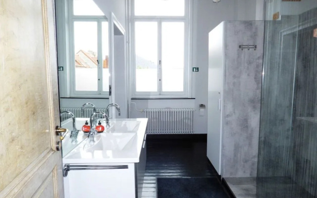 Lady Jane Bed & Breakfast