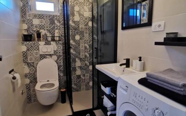 Newly Renovated 3 Bedroom Holiday House O'Live