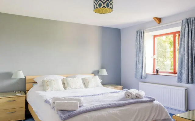 Honeysuckle Cottage