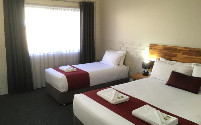 Atlas Motel