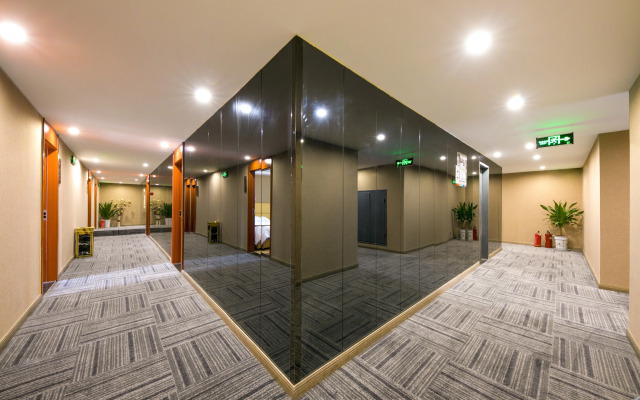 Chongqing Jingfu Hotel