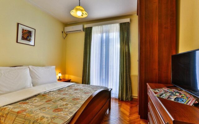 Guesthouse Velzon Mainski Put