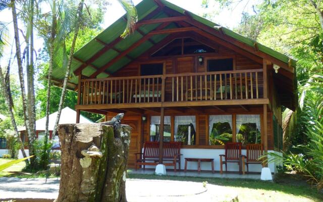 Corcovado Beach Lodge