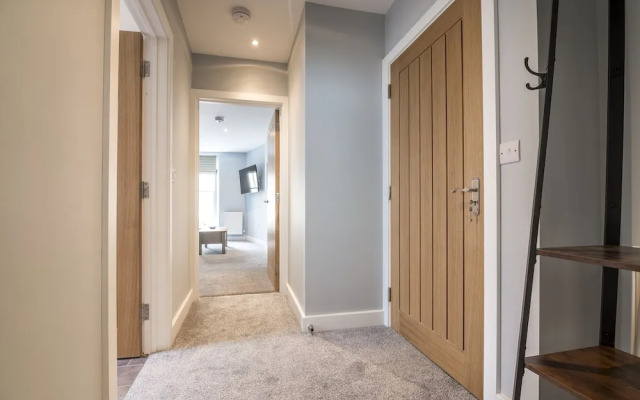 Tipyn O Haul - 1 Bed Apartment - Tenby