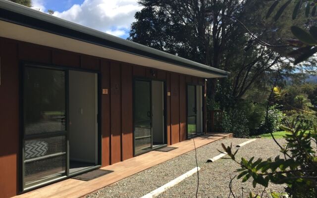 Kanuka Ridge Lodge and Backpackers