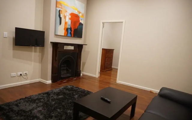 Villa Carlingford