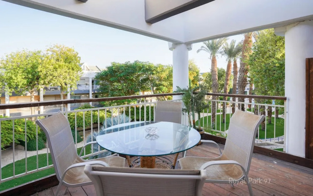 YalaRent Royal Park Resort Complex Apartments