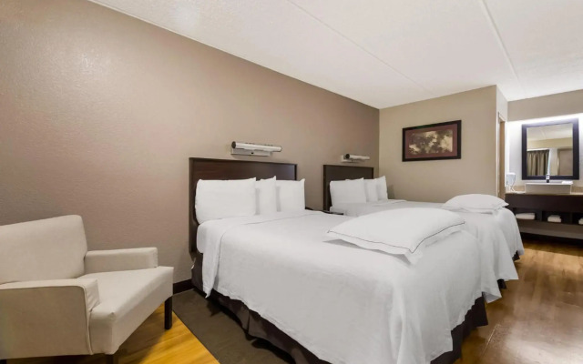 Red Roof Inn PLUS+ Nashville Airport