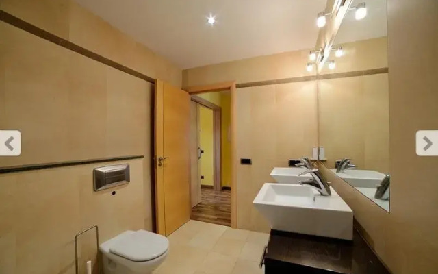 Apartment Second Floor Pineda