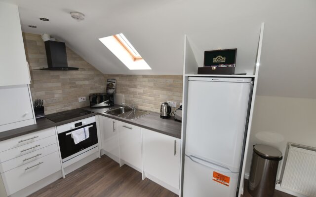 First - Seagate House Apartment