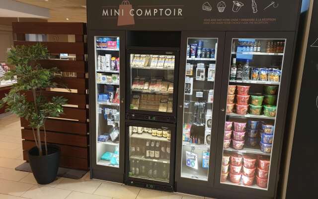 Campanile Paris CDG Airport Villepinte