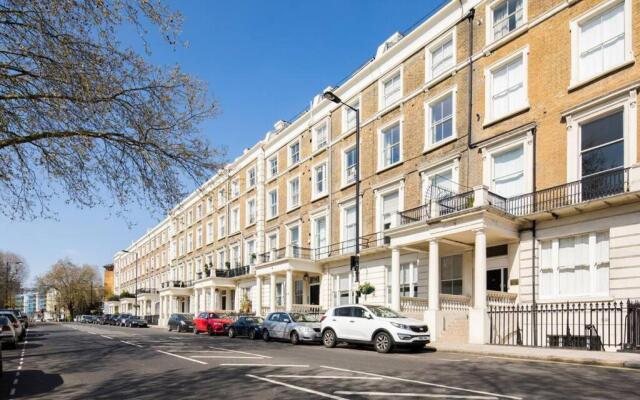 Large and Luxurious 2B 2B flat nr Paddington