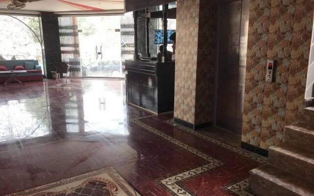 Al Harmain Restaurant