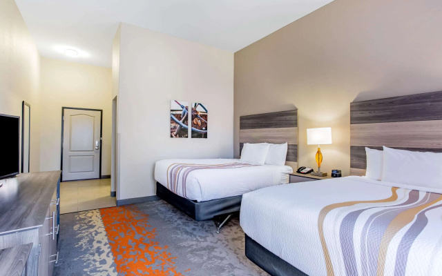 La Quinta Inn & Suites by Wyndham Andrews