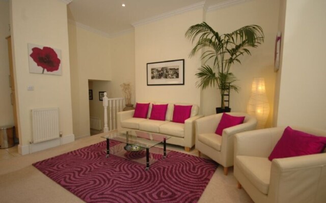 Keesha House Apartment