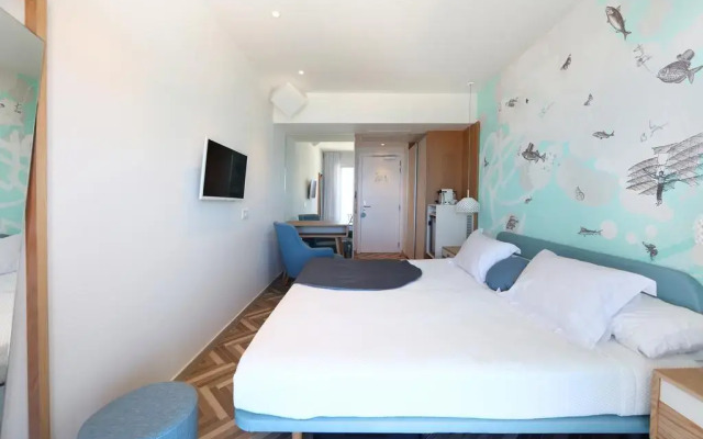 Mar Azul Pur Estil Hotel & Spa