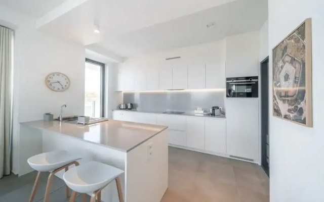 Nieuwbouw Appartement met Toegang tot Zwembad