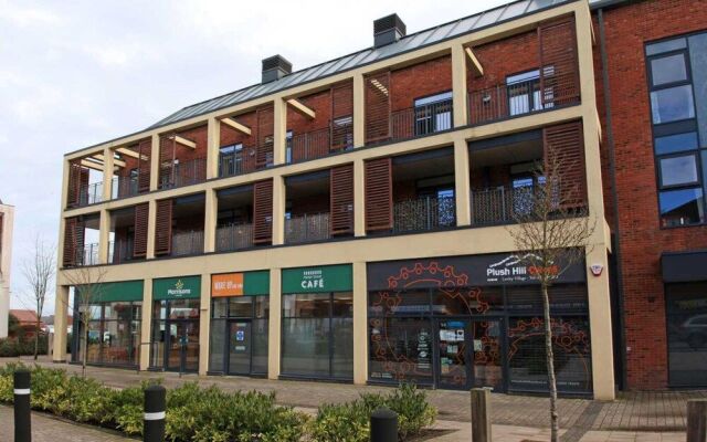 Parkes Court Apartments