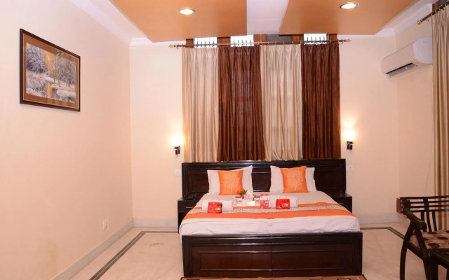 OYO 2028 Hotel Coral's Inn