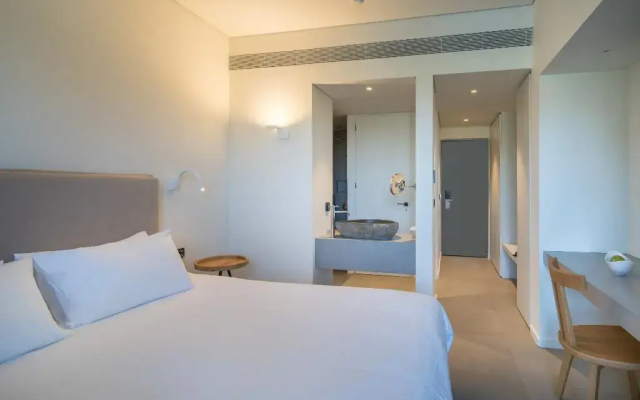 Caravel Suites - Adults Only