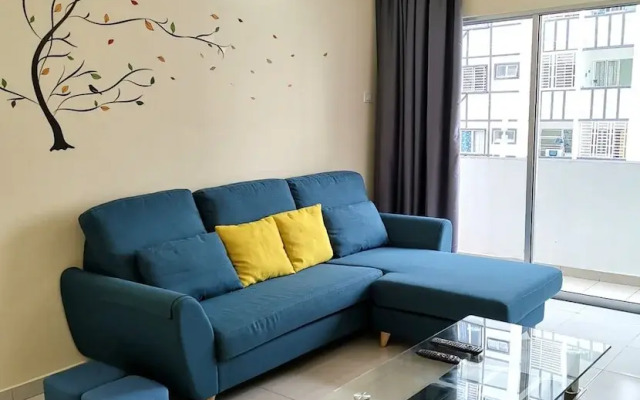 Just For You Highlands Apartment.