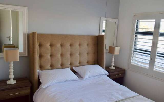 Woodstock Apartment With Mountain Views