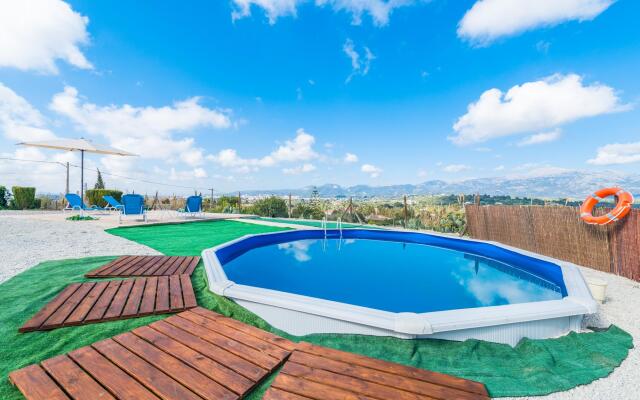 SON GUAL - Apartment with private pool in Inca. Free WiFi