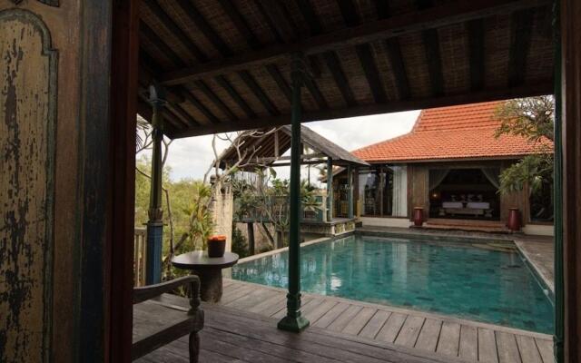 Villa Uma Priyayi