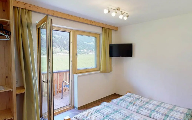 Idyllic Apartment in Stumm With Garden