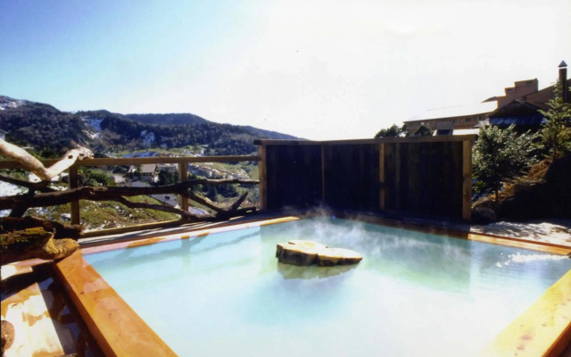 Manza Onsen Nisshinkan