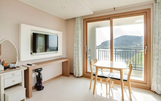 Jeju Moolmaerang Pension