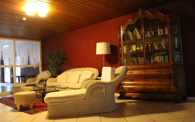 Hotel Minster