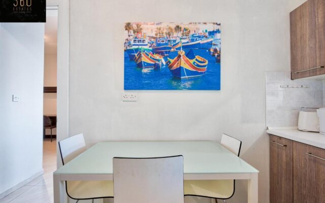 Sliema Seafront 3BR - opposite Beach - AC & Wifi by 360 Estates