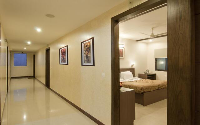 Hotel Crystal Retreat