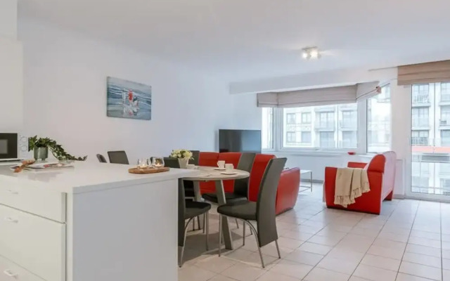 Superb Apartment With sea View and Private Parking