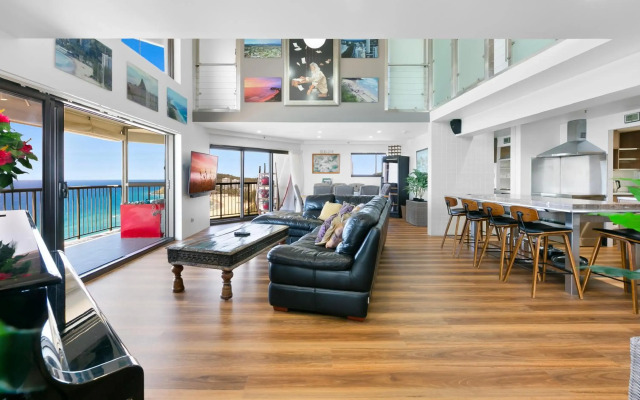 Burleigh Esplanade Apartments