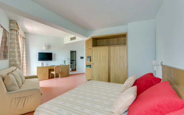 Hotel Rada Siri