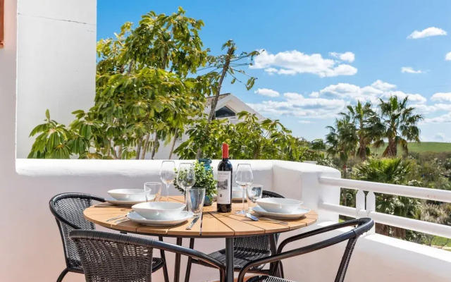 Scenic Apartment in Alcazaba Lagoon Ref M55