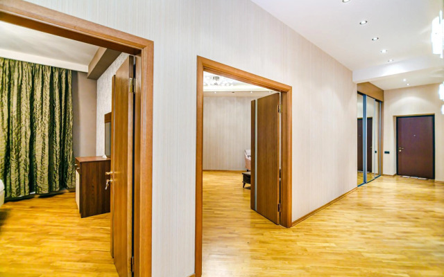 Zarifa Aliyeva str. 28 M63 Daire