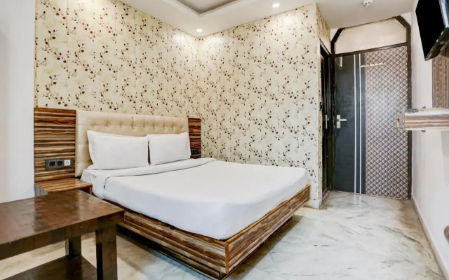 Oyo Flagship 805147 Hotel Sona International
