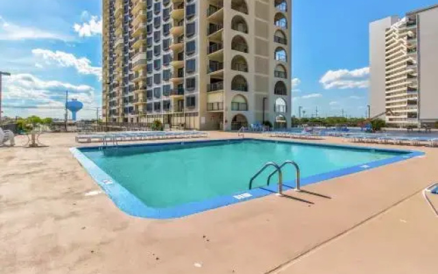 9400 Condominiums