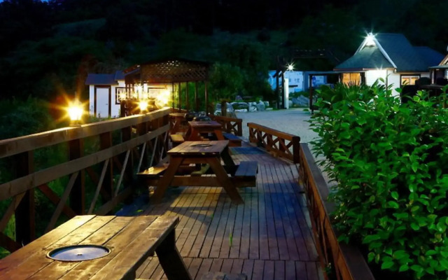 Aquamarine Pension
