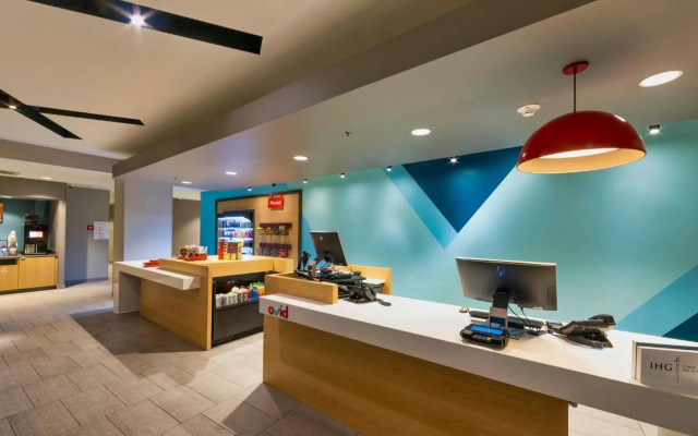 Avid Hotels Denver Airport Area by IHG
