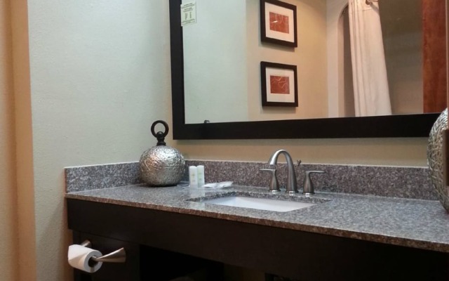 Comfort Suites Lebanon