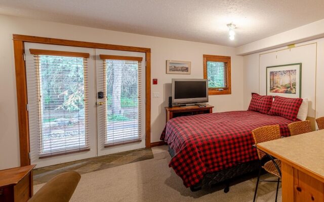 Timberline Village #45 By Bear Country